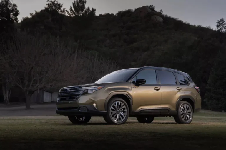 Subaru Forester 2025 Hybrid: Một bình xăng chinh phục Hà Nội – Quảng Ngãi!